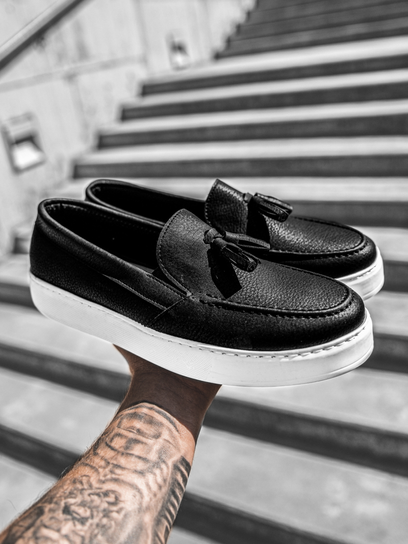 Pantofi slip-on pentru bărbați negri-albi O/KN717