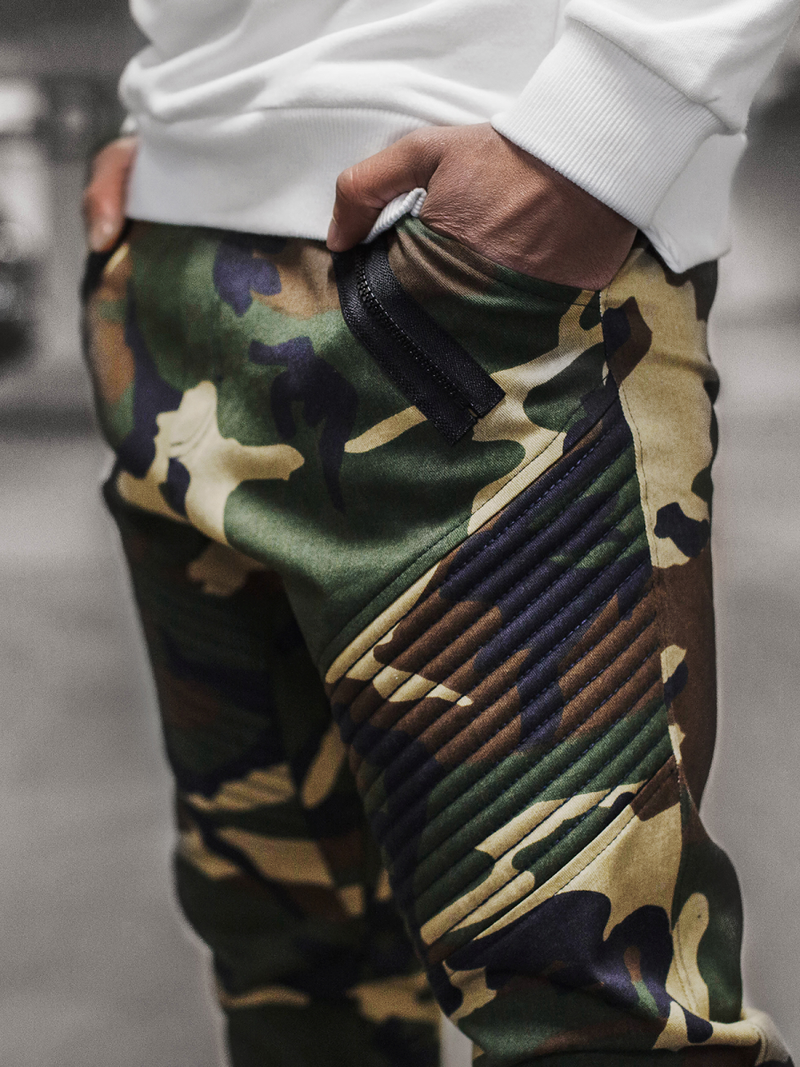 Pantaloni chino jogger pentru bărbați verde-camuflaj OZONEE A/0952