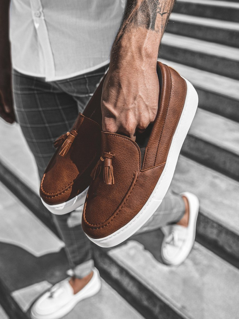 Pantofi slip-on pentru bărbați alb maroniu O/KN717